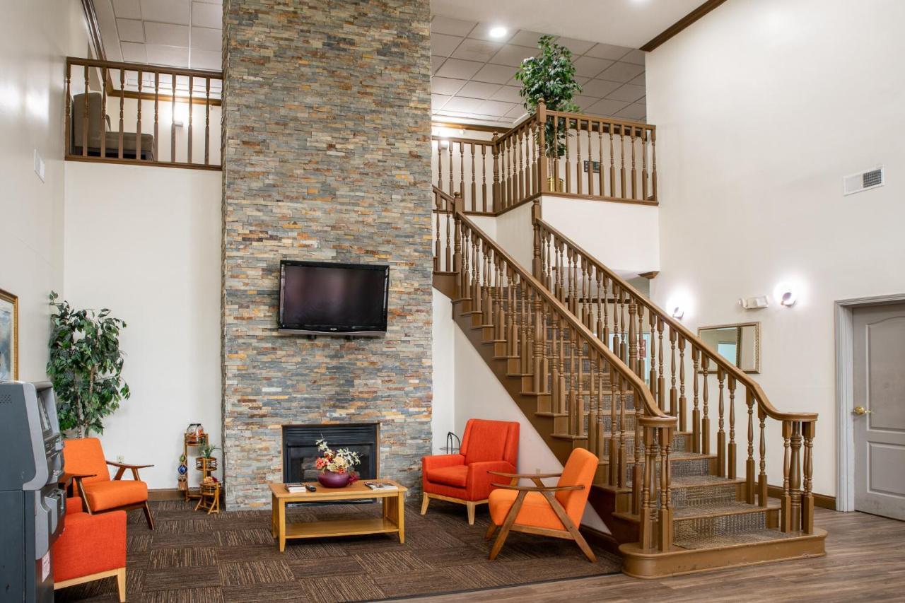 Blisspoint Inn & Suites Marion Esterno foto