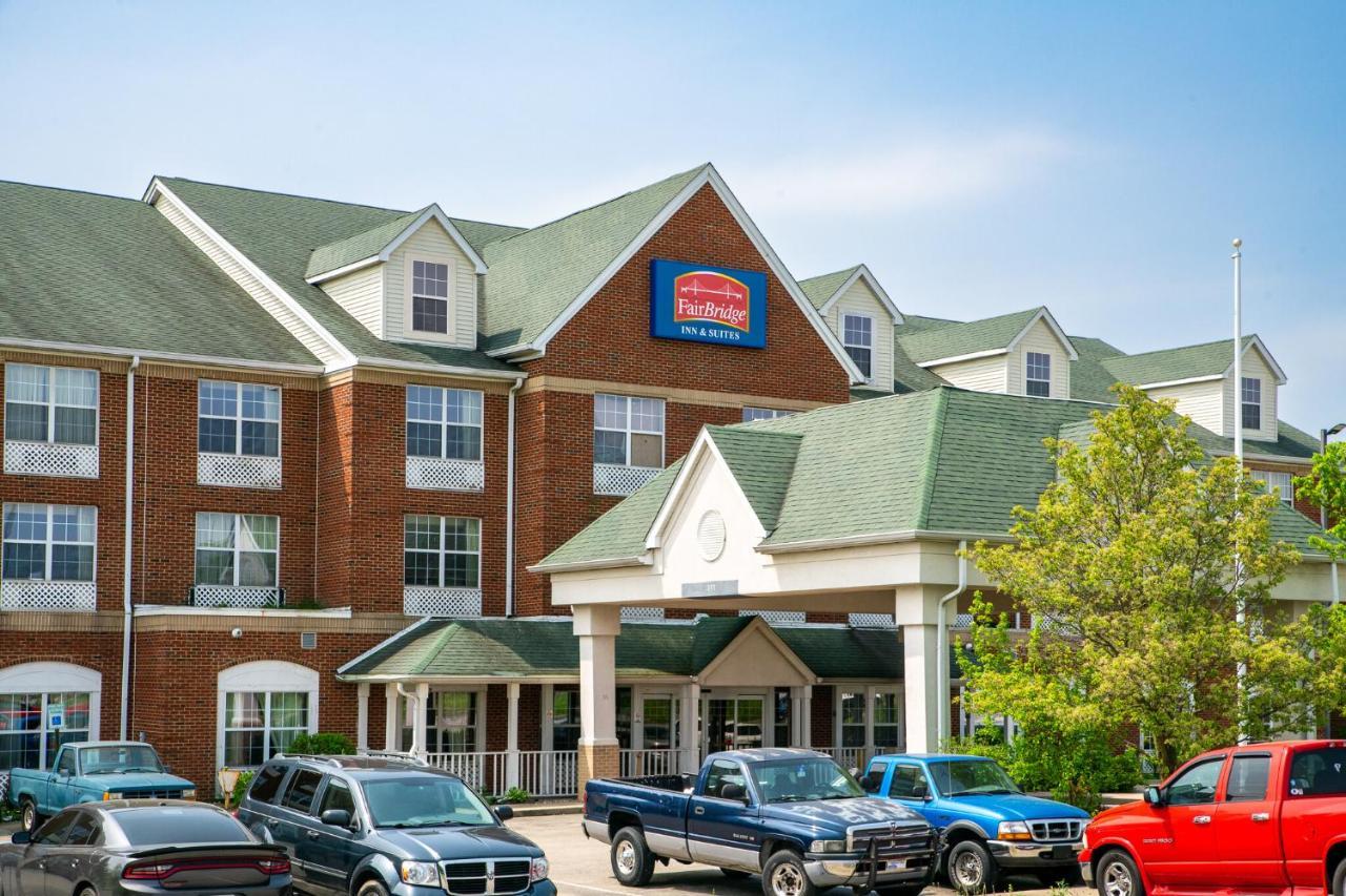 Blisspoint Inn & Suites Marion Esterno foto