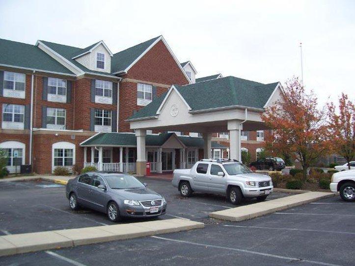 Blisspoint Inn & Suites Marion Esterno foto