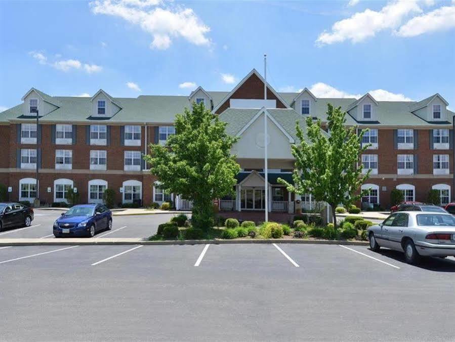 Blisspoint Inn & Suites Marion Esterno foto